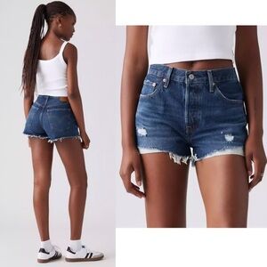LEVI’s 501 Original Fit High Rise Distressed Western Daisy Duke Shorts Sz. 26